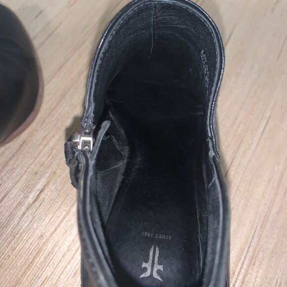 Frye Reed Shootie Ankle Leather Pointed Toe Black Side Zip Booties Women’s 8.5 - Picture 14 of 16